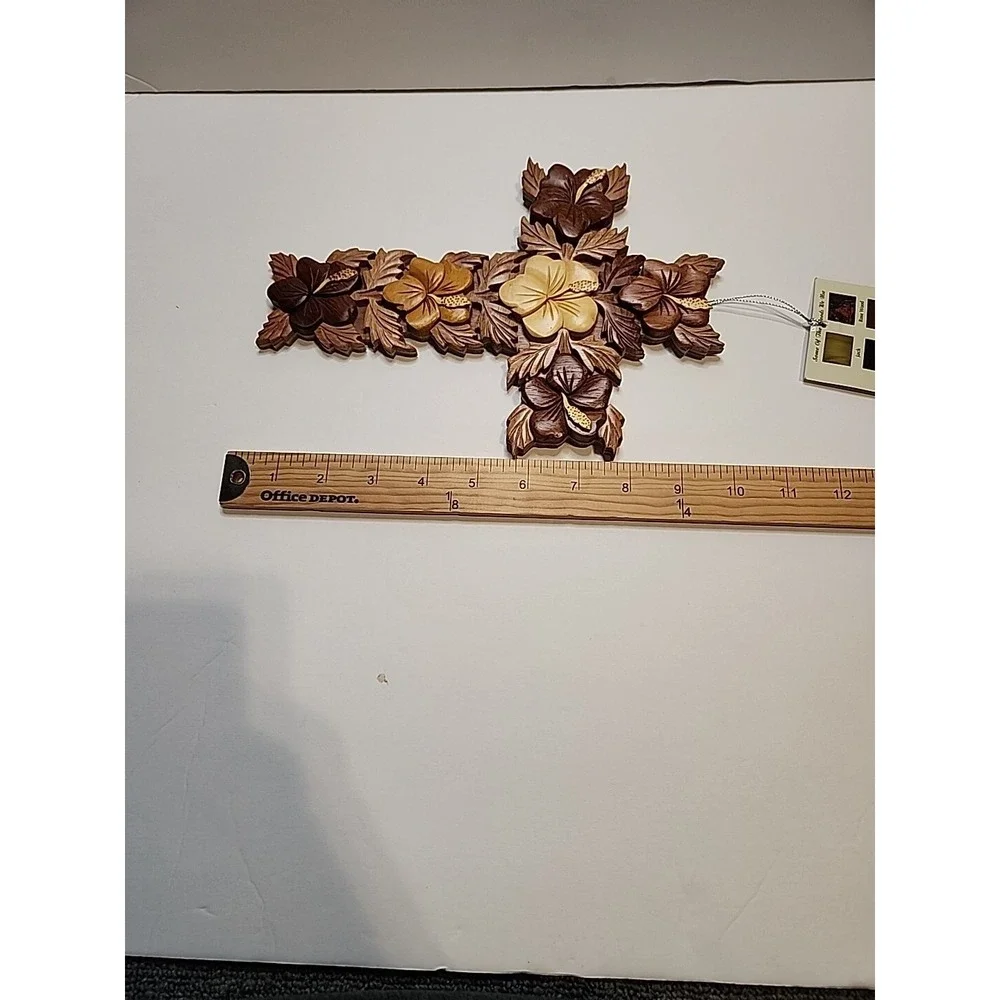 Island Treasures WOOD HAWAIIAN STYLE PLUMERIA FLOWERS   COLLECTIONS